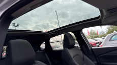 Nissan Qashqai 1.3 DiG-T MH Premiere Edition 5dr Petrol Hatchback